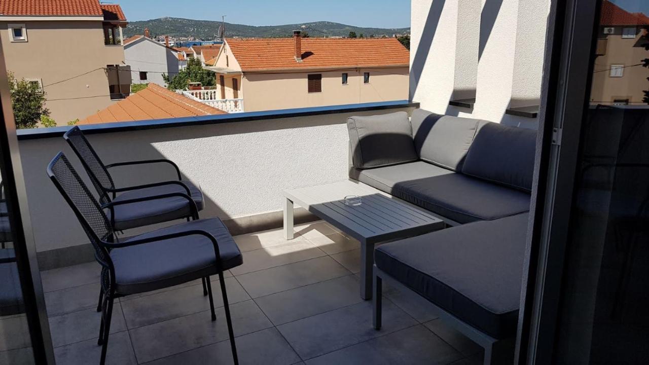 ביוגראד נה מורו Apartments Star With Pool מראה חיצוני תמונה