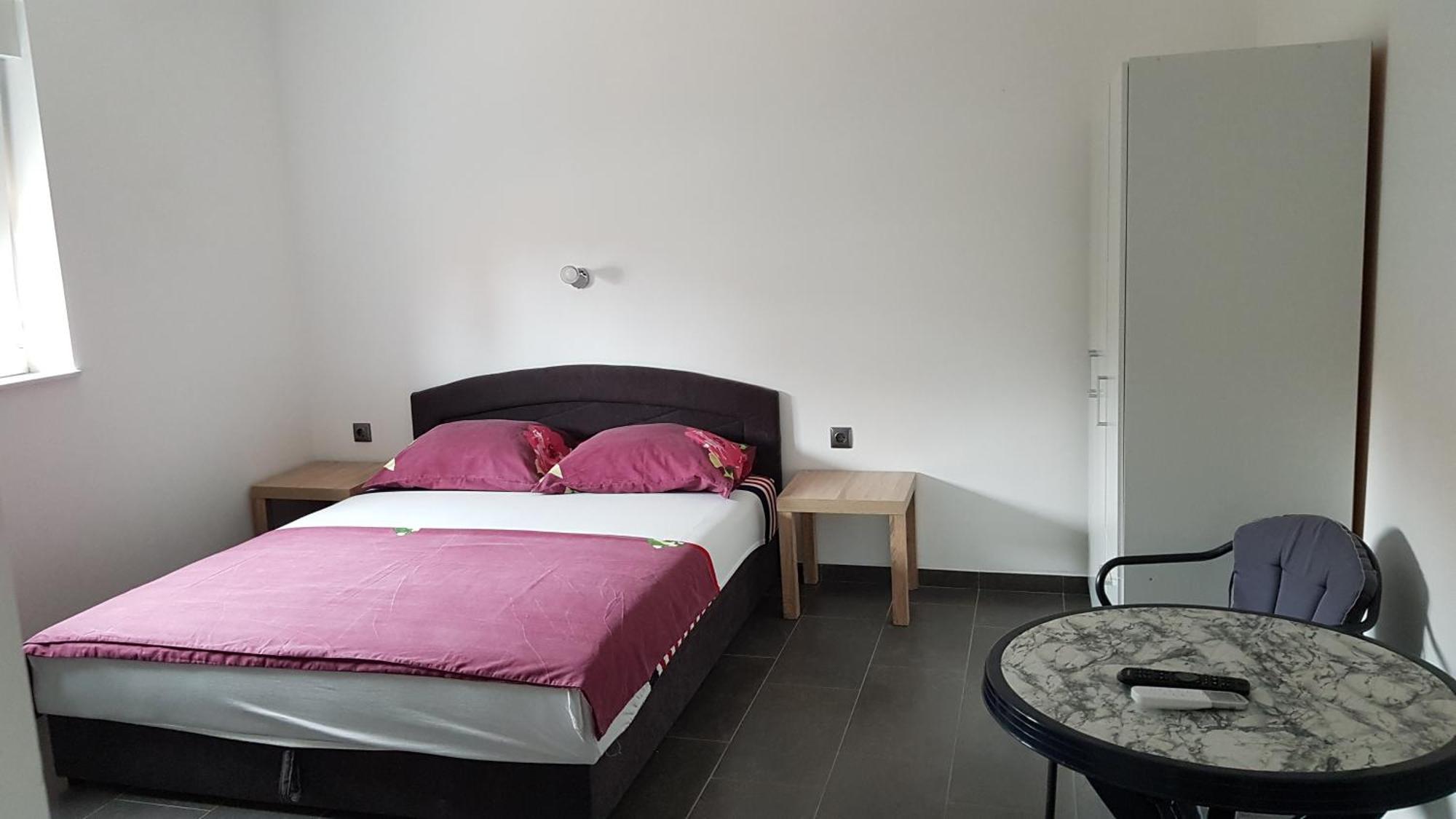 ביוגראד נה מורו Apartments Star With Pool מראה חיצוני תמונה