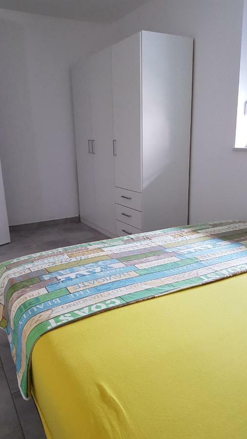 ביוגראד נה מורו Apartments Star With Pool מראה חיצוני תמונה
