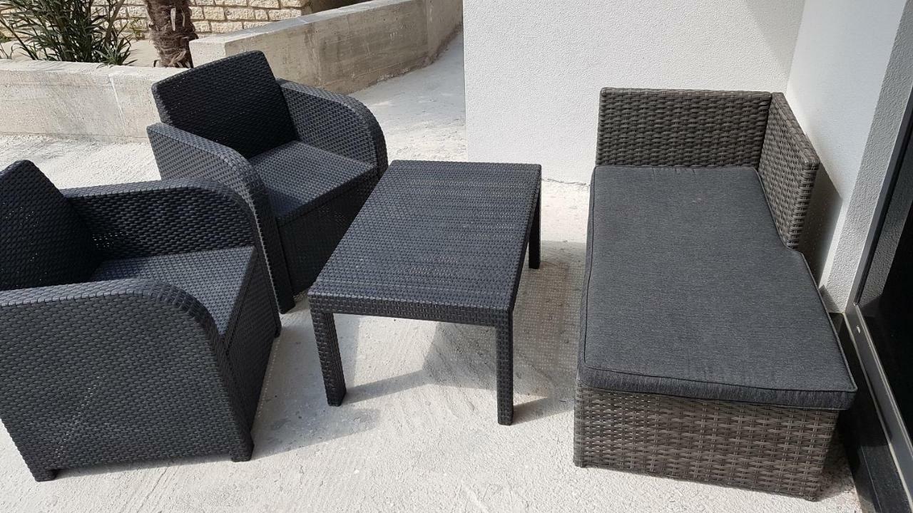 ביוגראד נה מורו Apartments Star With Pool מראה חיצוני תמונה